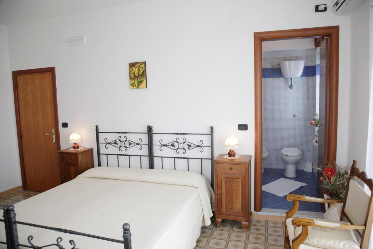 B&B La Porta Del Cilento Capaccio Eksteriør bilde