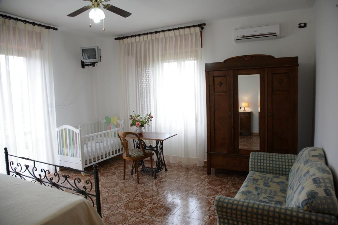 B&B La Porta Del Cilento Capaccio Eksteriør bilde