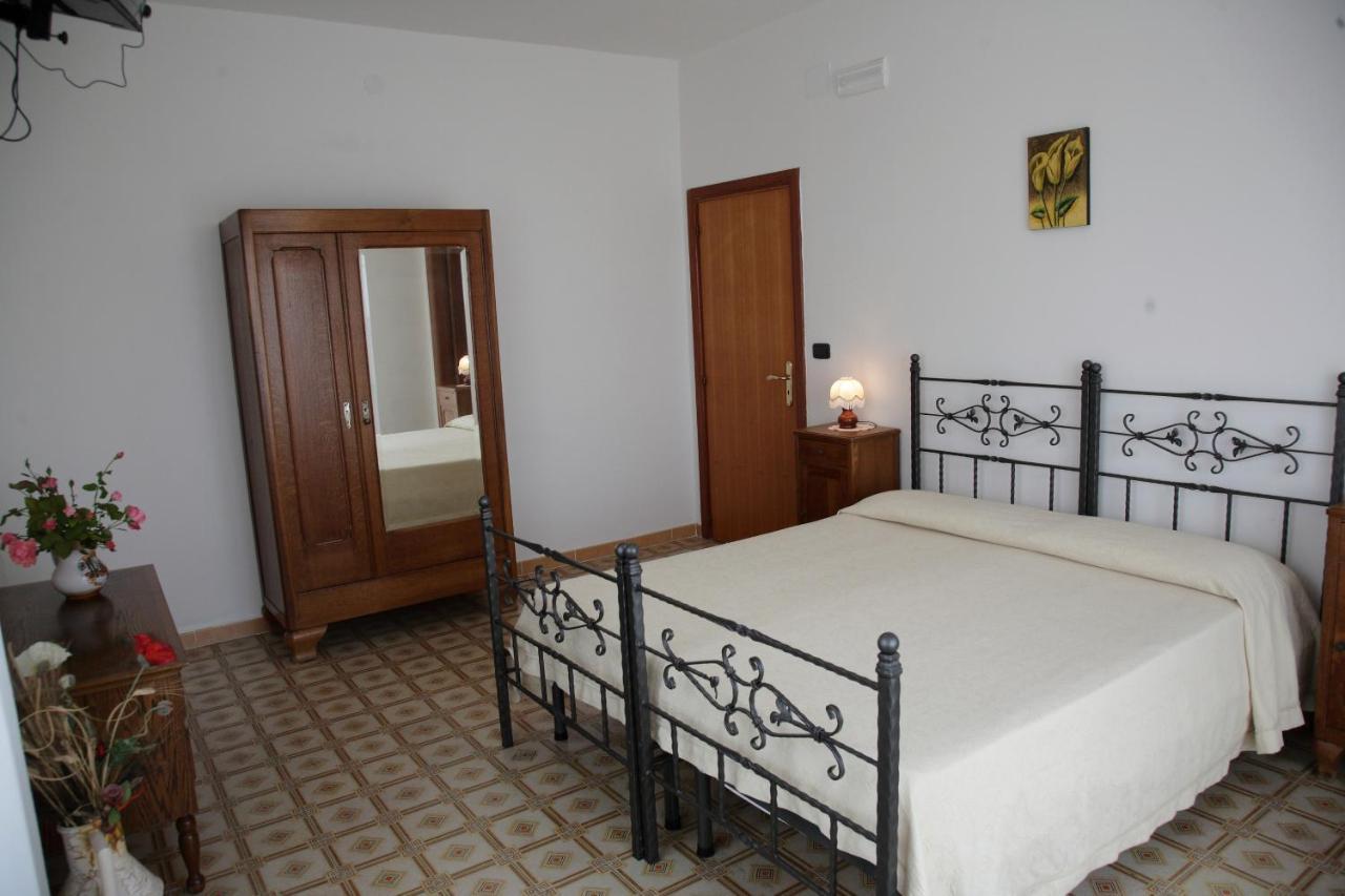 B&B La Porta Del Cilento Capaccio Eksteriør bilde